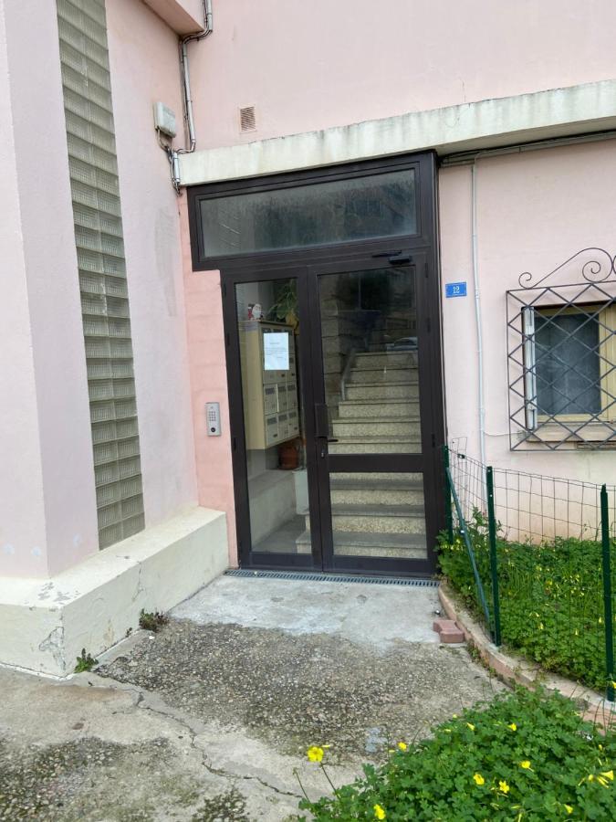 Ajaccio Magnifique T2 45M2 Neuf 5 Personnes Clim Wifi Stationnement Gratuit Centre Ville Plage A 300M エクステリア 写真